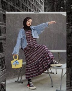 Inspirasi Gaya Jaket Denim Modis
