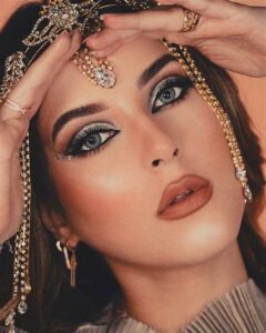 Produk Makeup Terbaik Untuk Arabian Style