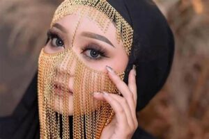 Riasan Wajah Arabian Look Yang Memukau
