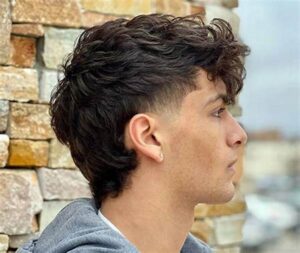 Inspirasi Mullet Modern Pria