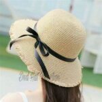 Topi Pantai Anyaman Stylish