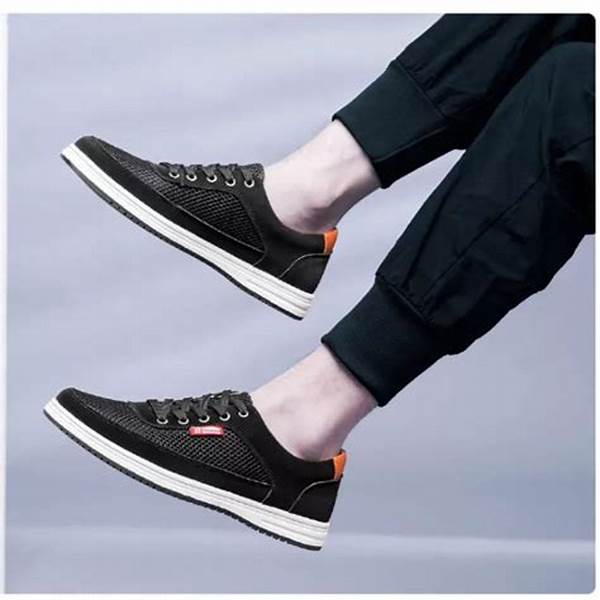 Pilihan Sepatu Kasual Pria