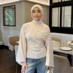 Padu Padan Busana Topi Wanita 2025