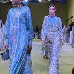 Inspirasi Busana Scarf Mencolok