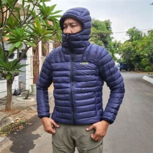 Jaket Pria Dingin Dengan Lapisan Hangat