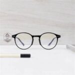 Kacamata Bambu Ringan Dan Kuat