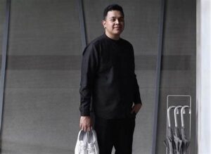 Gaya Pria 2025 Untuk Tampil Percaya Diri Dan Keren