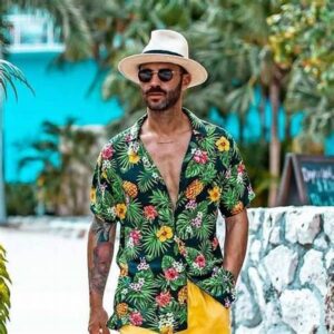 Outfit Pria 2025 Untuk Liburan Ke Pantai