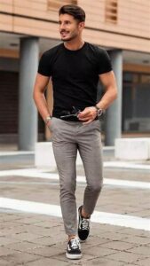 Sneakers Pria 2025 Yang Cocok Untuk Outfit Harian