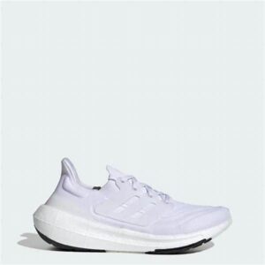 Sneakers Pria 2025 Yang Paling Populer
