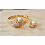 Cincin Dan Gelang Untuk Niqabi