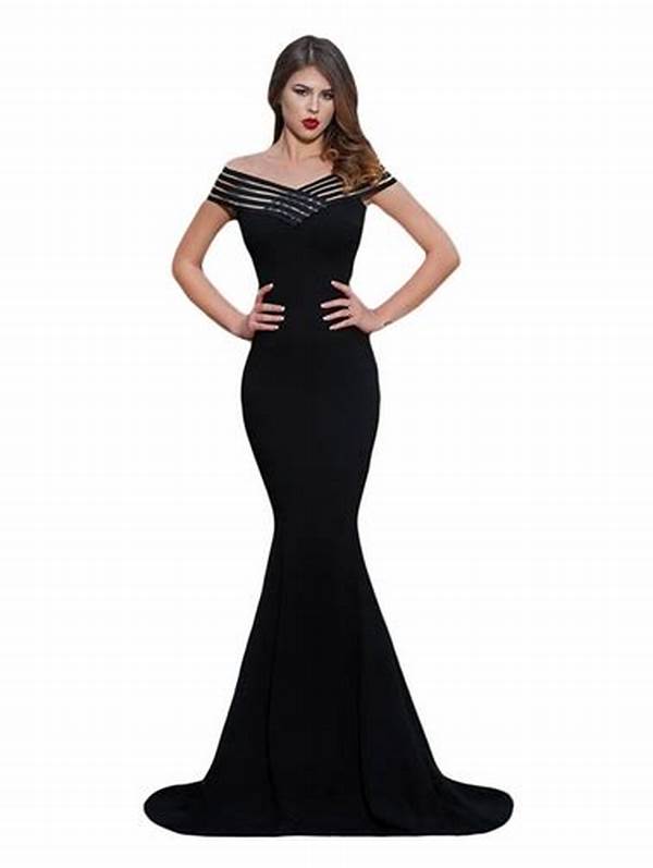 Gaun Malam Elegan Terbaru