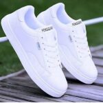 Koleksi Sepatu Pria Modern 2023