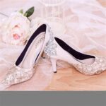 Sepatu Heels Untuk Sifon Dress