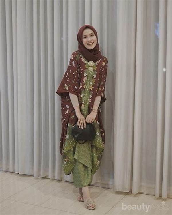 Kombinasi Warna Busana Untuk Kondangan