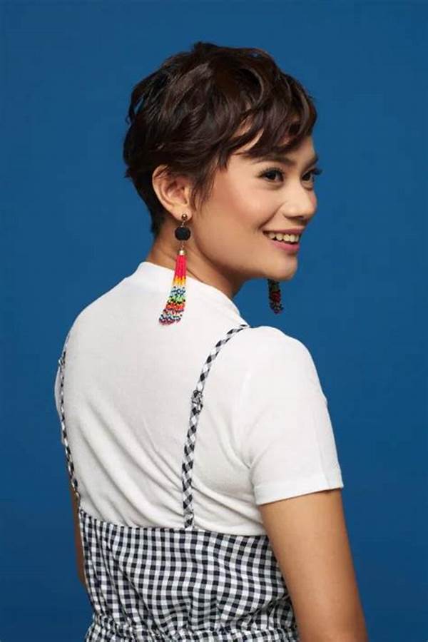 Model Pixie Rambut Sesuai Bentuk Wajah