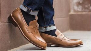 Sepatu Pria Formal Desain Klasik