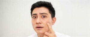 Eksfoliasi Wajah Pria Kulit Sensitif