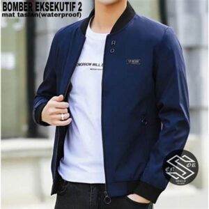 Gaya Jaket Bomber Terbaru 2025