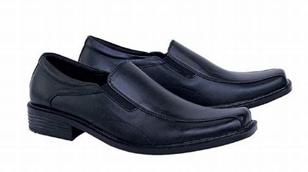 Pilihan Sepatu Pria Untuk Kantor