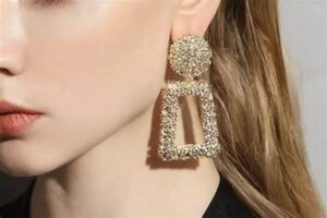 Desain Anting Modern Terkini 2023