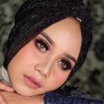 Make Up Mata Tajam Arab.
