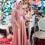 Desain Dress Kondangan Elegan Terbaru
