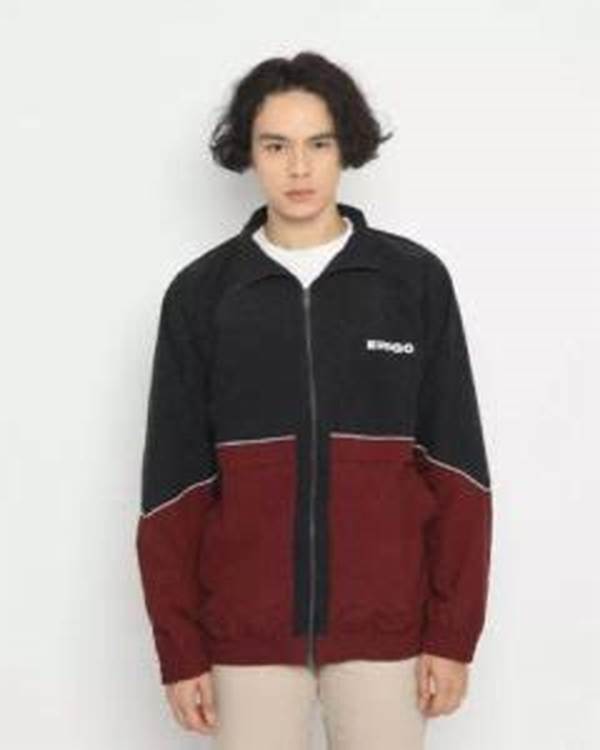 Jaket Pilihan Bintang Terkenal